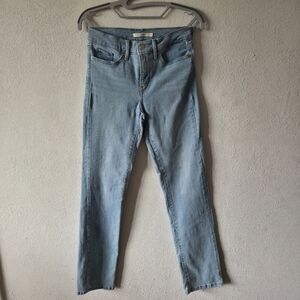 Levi's Women's 314 Shaping Straight Jeans